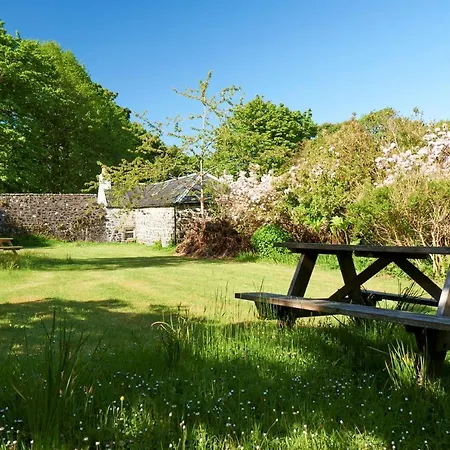 Dunvegan Castle Rose Valley Cottage Exterior photo